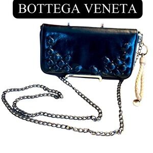 BOTTEGA VENETA Zip Around Wallet w/BOTTEGA Keychain & FREE Chain, COA.  EUC